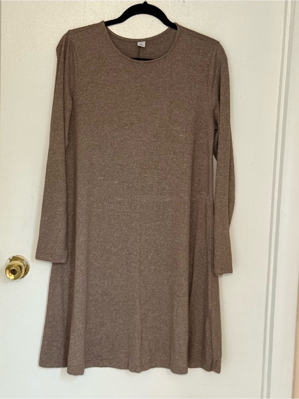 Old Navy Long Sleeve Dress in Brown Size Medium